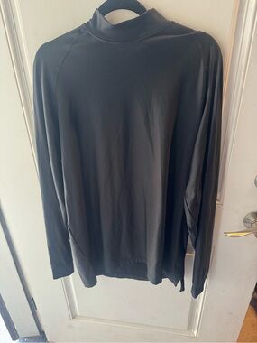 FJ performance long sleeve shirt. Long man’s size L
